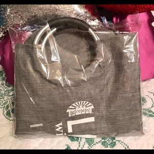 NWOT 🌱Green Laundry Bag-Heavy Duty